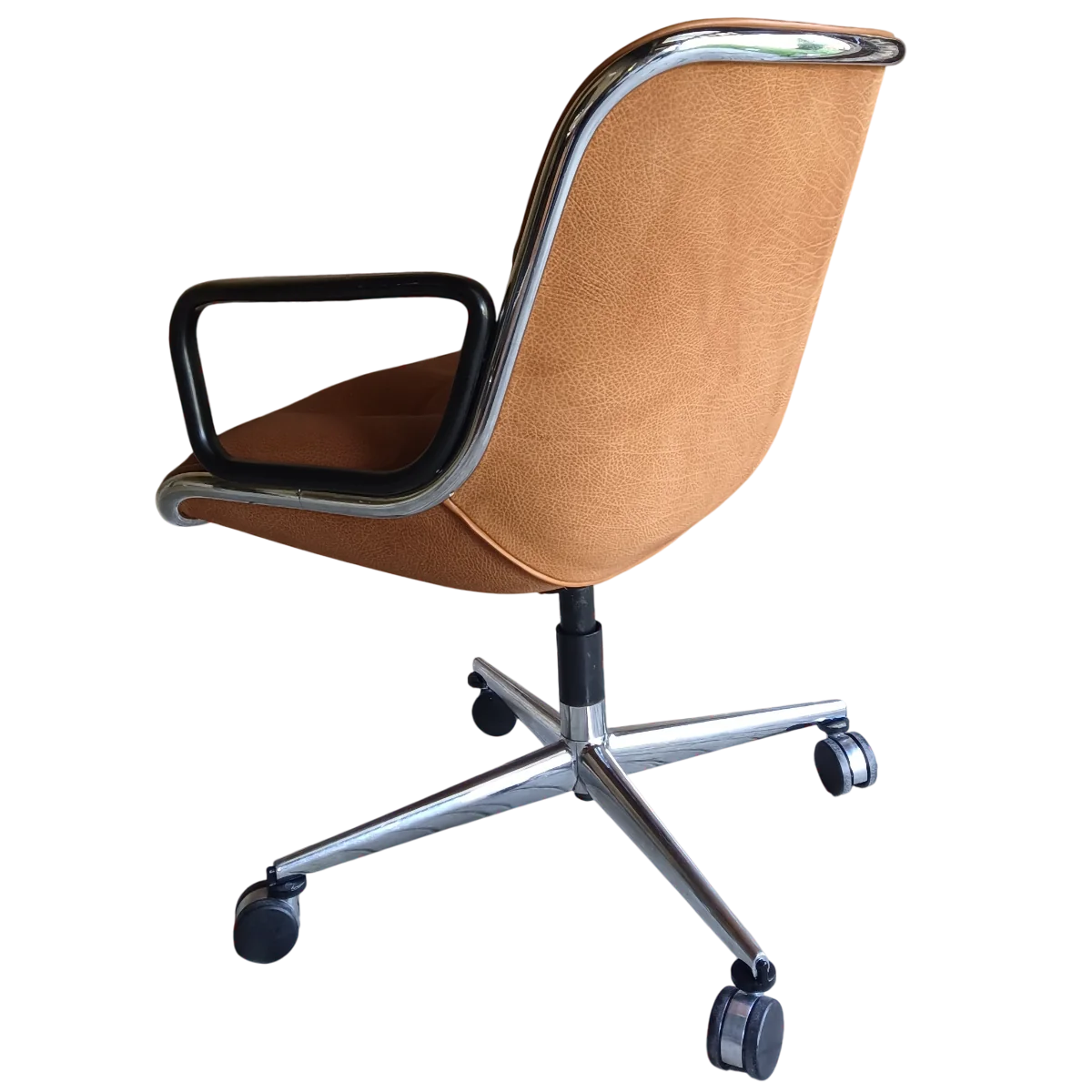 Un fauteuil de bureau Pollock Knoll neuf confortable